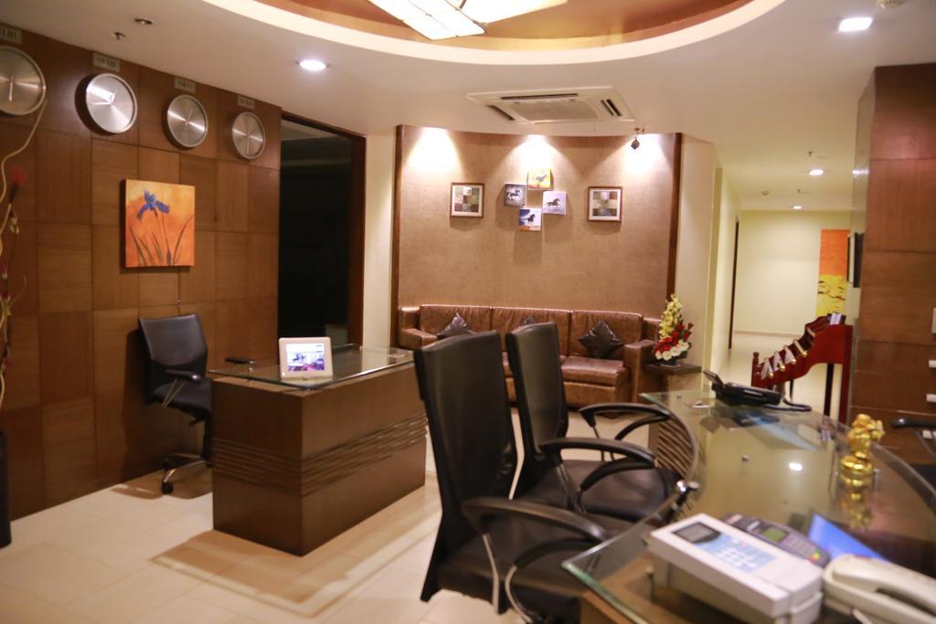The Platinum, Boutique Business 3*