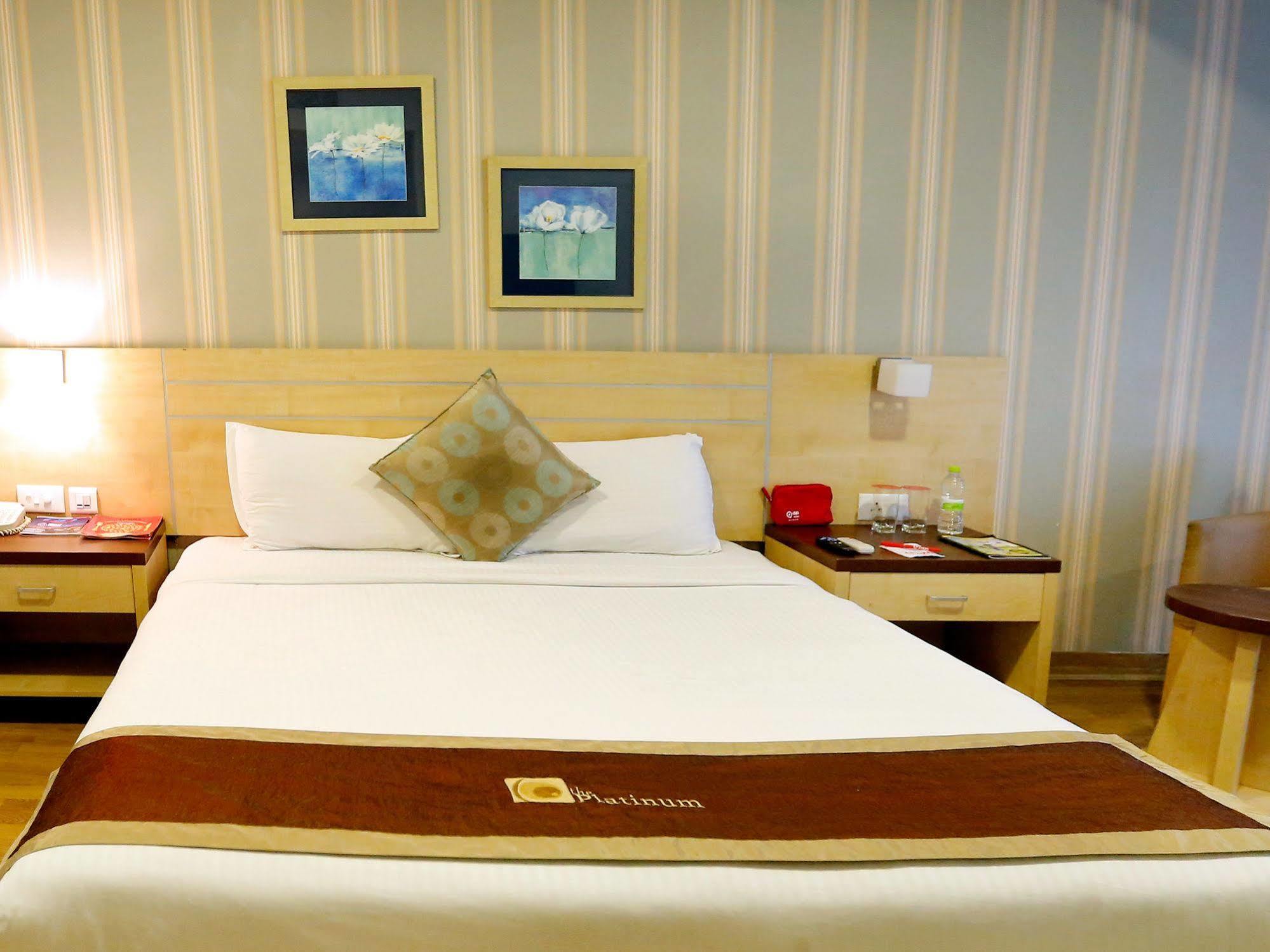 The Platinum, Boutique Business 3*