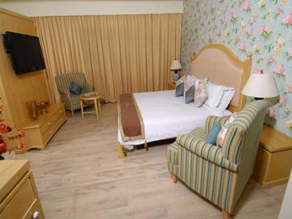The Platinum, Boutique Business Hyderabad