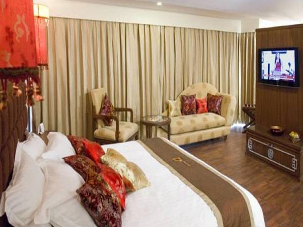 The Platinum, Boutique Business Hotel